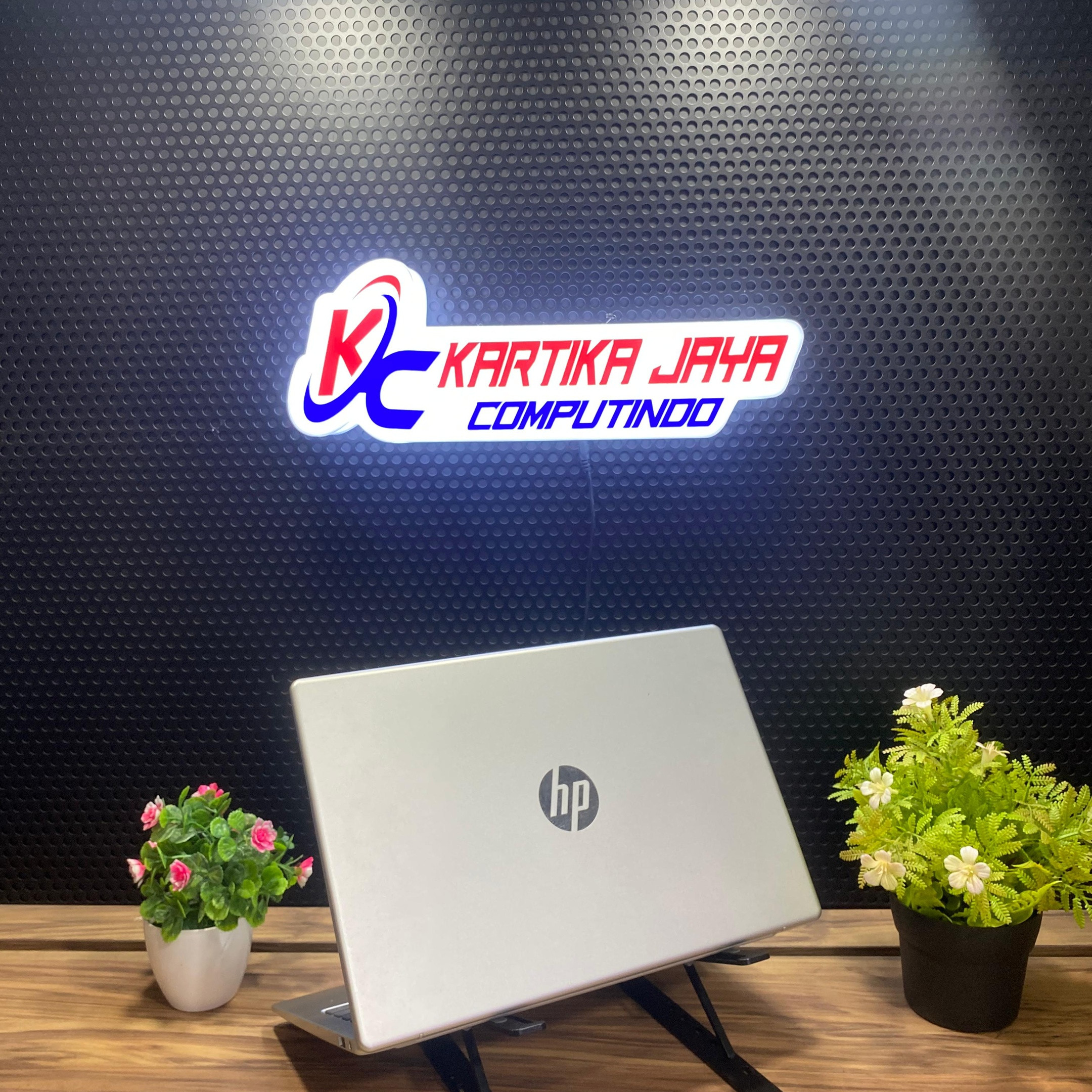 WhatsApp Image 2025-11-22 at 18.52.23_977cb0bf.jpg